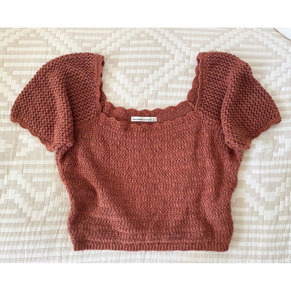NWOT | Abercrombie & Fitch Brown Crochet Squareneck Crop Sweater L